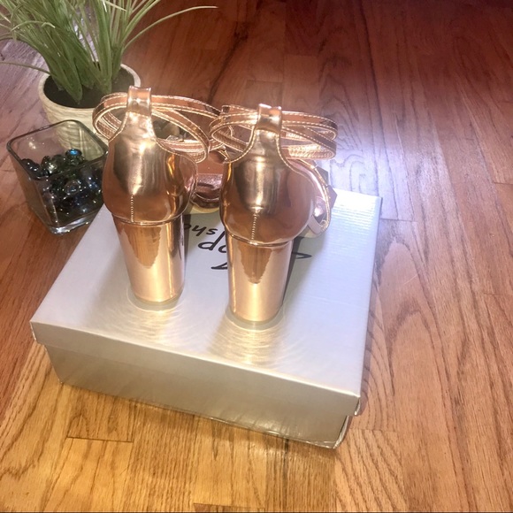 Geometric Embellished Sandal - Picture 4 of 8